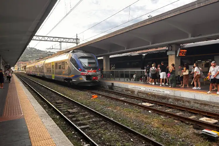 Trem italiano