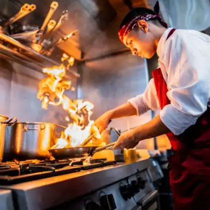 Brasileiros são maioria no trabalho em bares e restaurantes em Portugal.