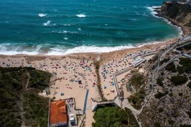 Praia em Sintra, Portugal