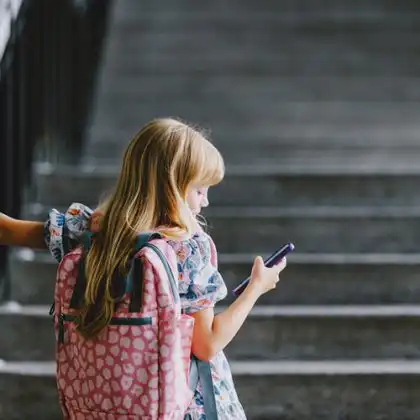 Europa discute proibição de celulares nas escolas
