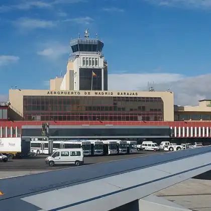 Fachada do Aeroporto de Madri