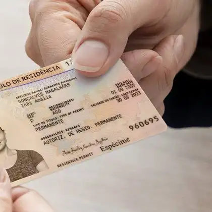 Cartão da Residência permanente em Portugal