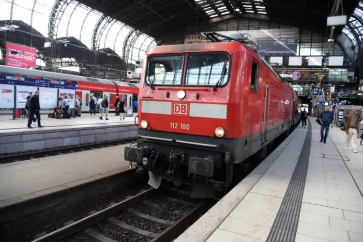 Trem Deutschandticket na Alemanha