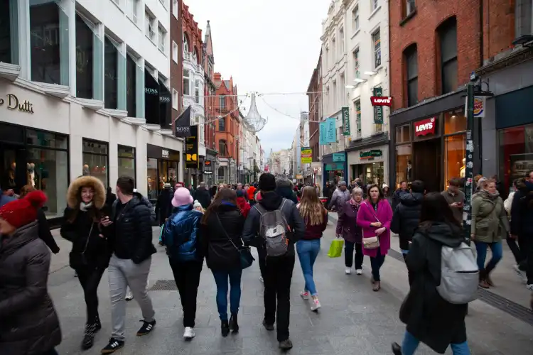 Pessoas na Irlanda Seguro viagem