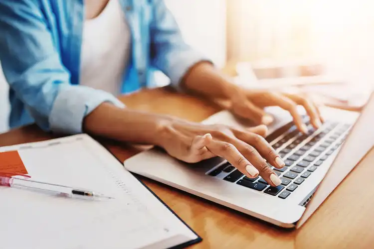 Freelancer na Alemanha em reunião online