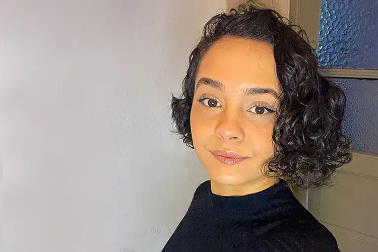 Mary Evelyn Gonçalves aluga apartamento em Porto, Portugal
