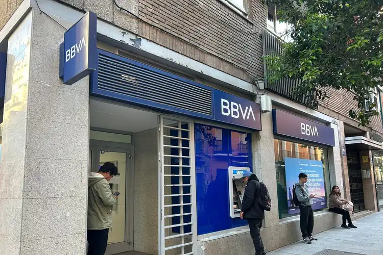 BBVA é uma das opções para abrir uma conta na Espanha