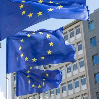 Influência da política americana no mercado europeu está remodelando o cenário atual e abrindo portas para novos negócios na Europa