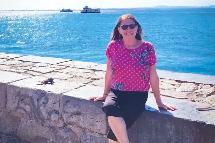 Aposentada Leila Borges mora em Lisboa