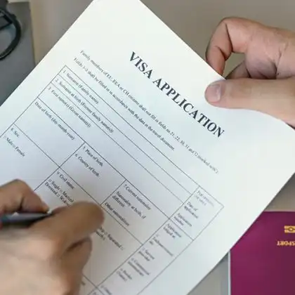 Governo apresenta plano com mudanças na imigração na Inglaterra