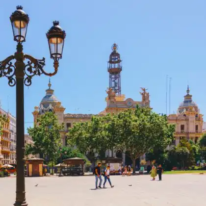 Entende se a Espanha é um bom lugar para você morar