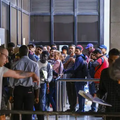 Imigrantes na AIMA