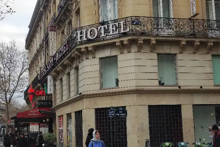 Opção de estadia na França.