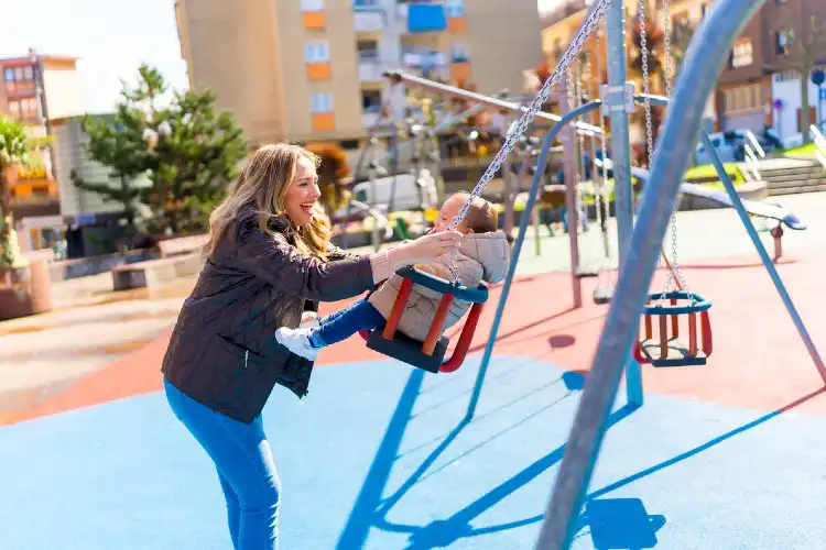 Morar na Europa com a família é possível com vistos adequados.