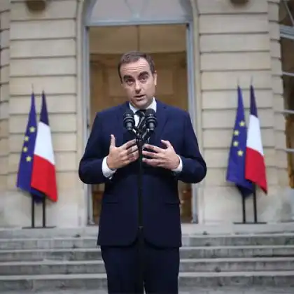 Sébastien Lecornu, primeiro-ministro francês renuncia dia 6 de outubro de 2025