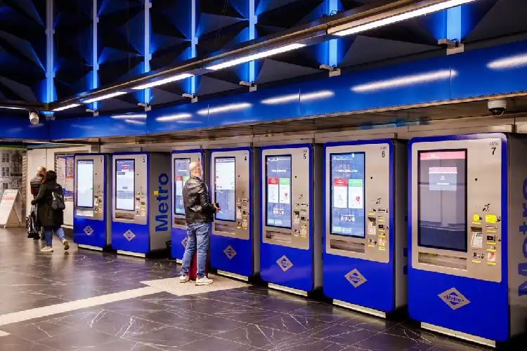 O transporte na Espanha é acessível e bem conectado.