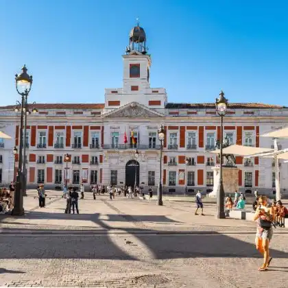 Saber quanto dinheiro levar para Espanha e aproveitar a viagem é importante.