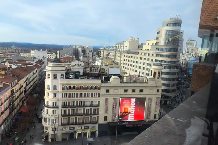 Morar em Madrid pode ser caro; viver nas cidades ao redor ajudam a economizar.