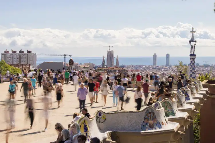 Barcelona e Madrid são capitais seguras, mas é crucial tomar cuidados básicos na rua