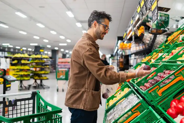 O poder de compra na Espanha não é dos maiores, mas é bom e pode garantir uma boa qualidade de vida. 