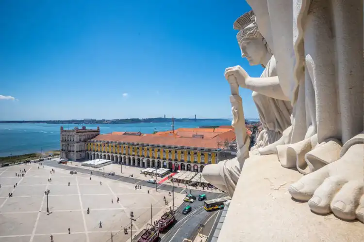 Imagem da Praça do Comércio, em Lisboa em Portugal
