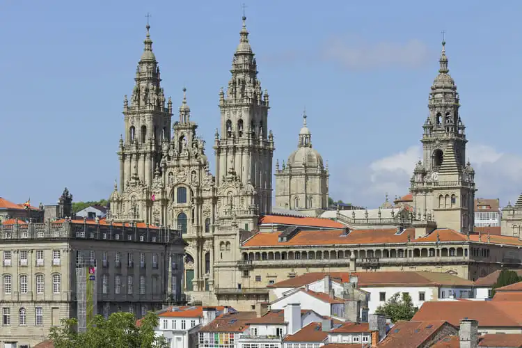 Catedral de Santiago de Compostela uma das melhores cidades da Espanha para morar
