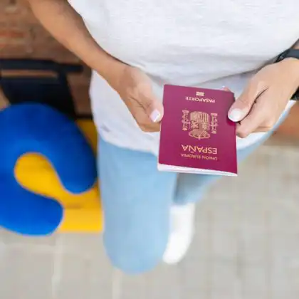 A cidadania espanhola dá direto ao passaporte espanhol