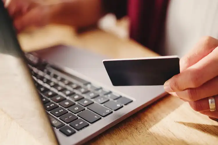 Vale a pena ter cartão Wise no Brasil